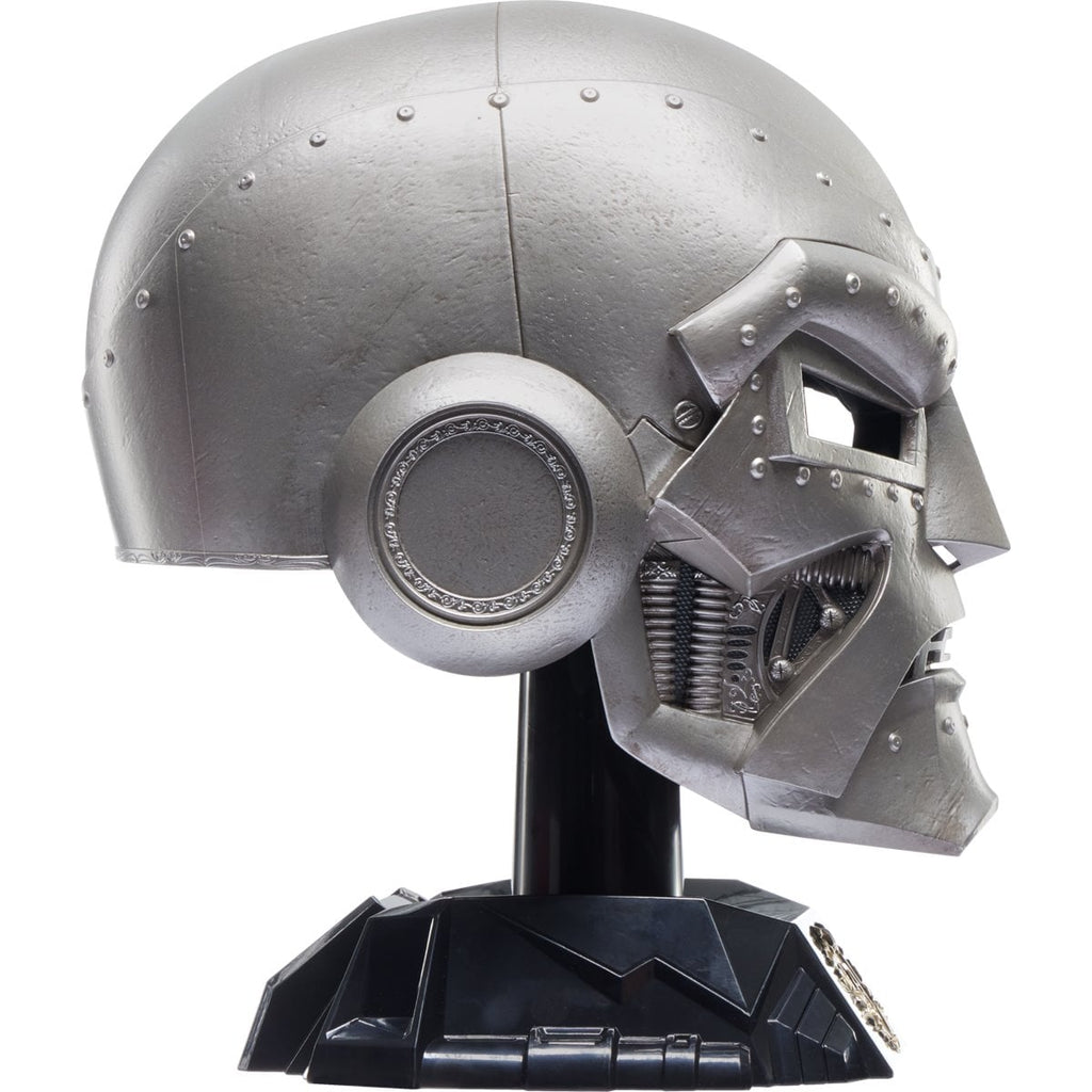 Fantastic Four Marvel Legends Doctor Doom Premium Roleplay Helmet Prop Replica