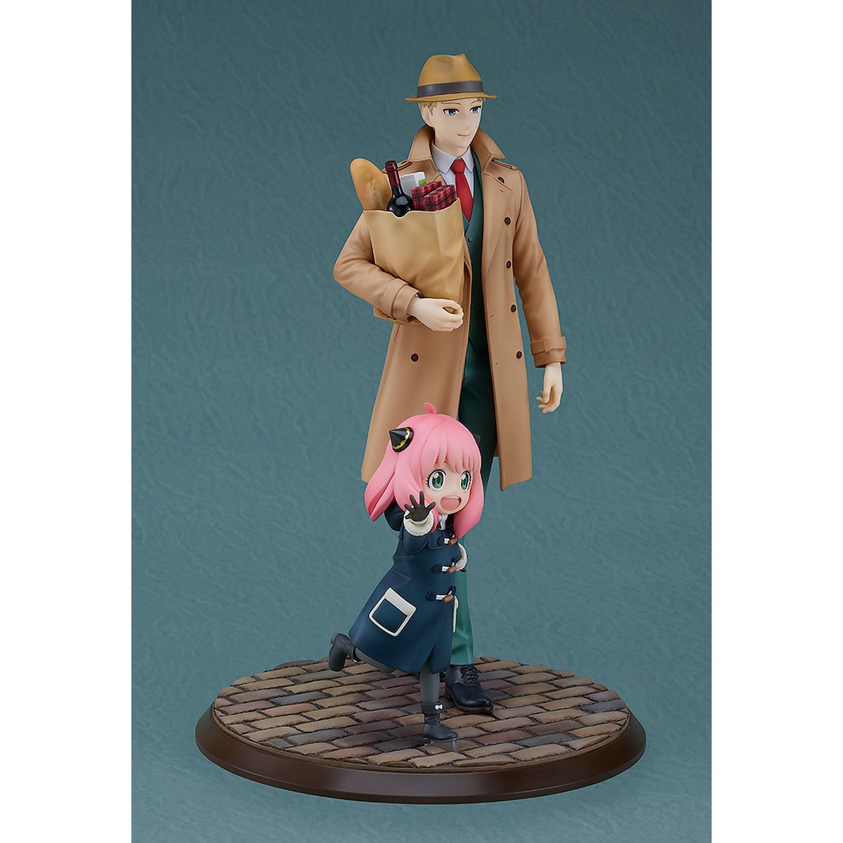 Spy x Family Anya and Loid Forger Walking 1:7 Scale Statue