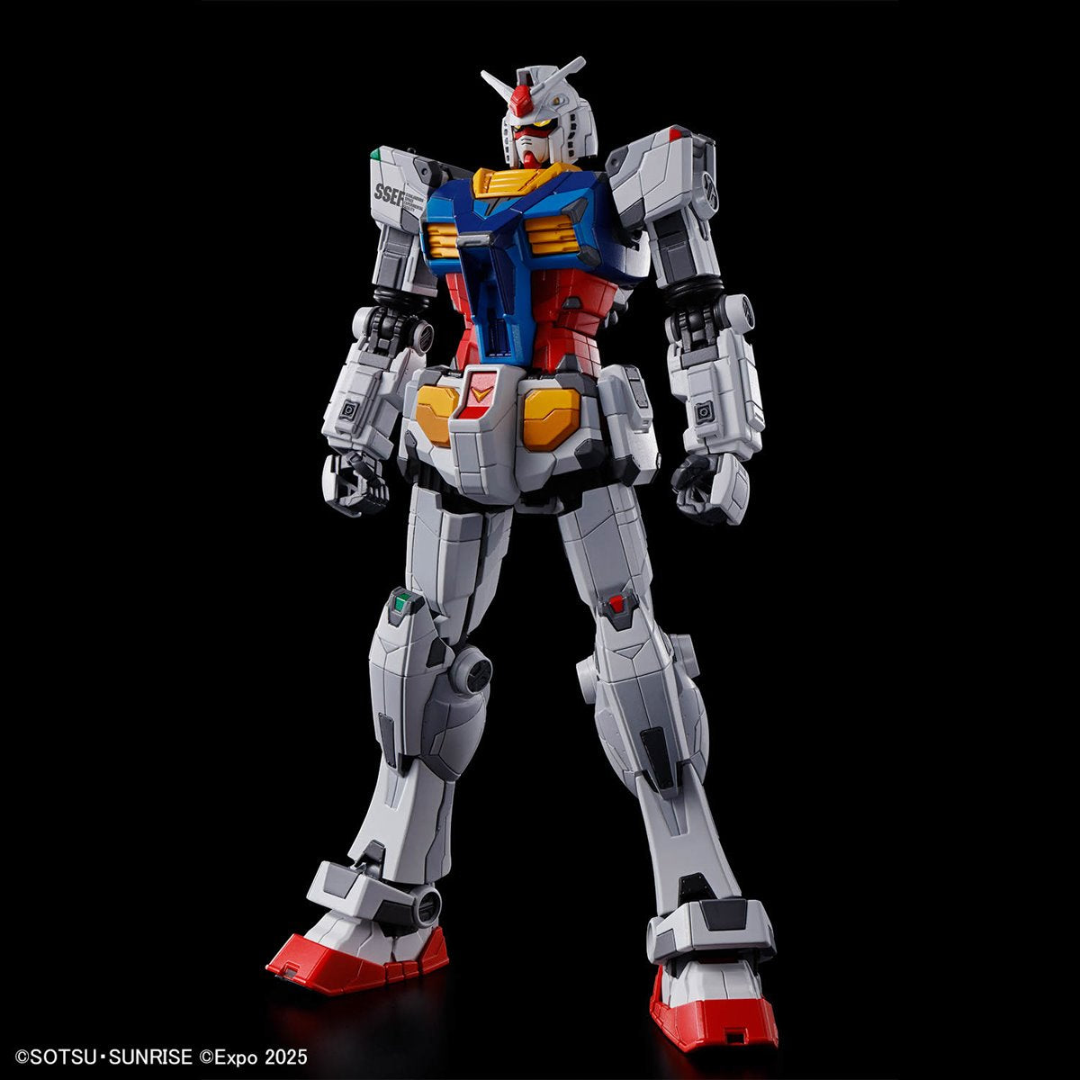 Gundam: Next Universal Century RX-78F00/E Gundam EX-001 G.L.R.S.S. Feather Unit Entry Grade 1:144 Scale Model Kit