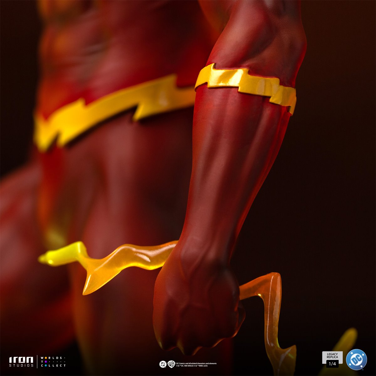 The Flash Legacy Replica 1:4 Scale Limited Edition Statue