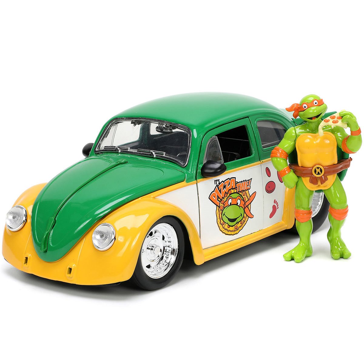 Teenage Mutant Ninja Turtles Volkswagen Beetle 1:24 Scale Die-Cast Metal Vehicle with Michelangelo Figure