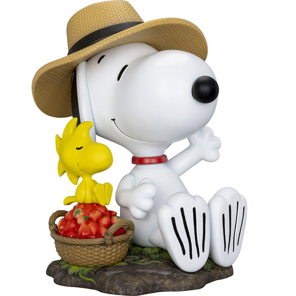 Peanuts Snoopy Strawberry Snoopy MC-113 Master Craft Statue