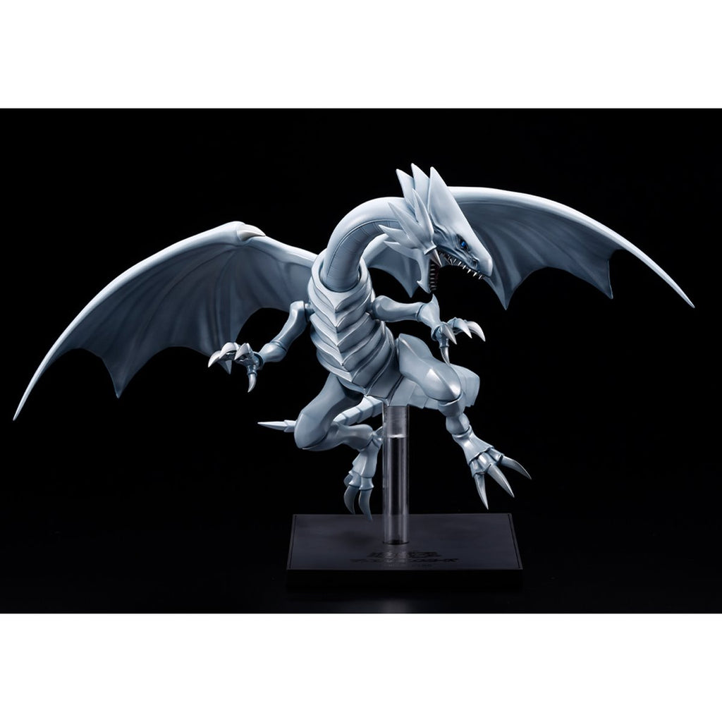 Yu-Gi-Oh! Duel Monsters Blue-Eyes White Dragon Oshi Works Statue