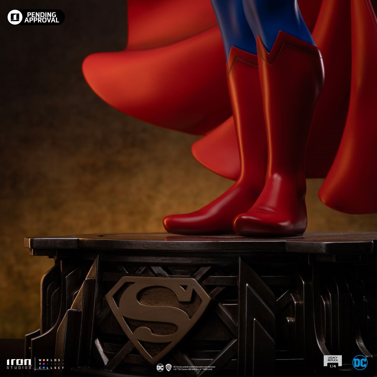 Superman DC Comics Trinity Legacy Replica 1:4 Scale Limited Edition Statue