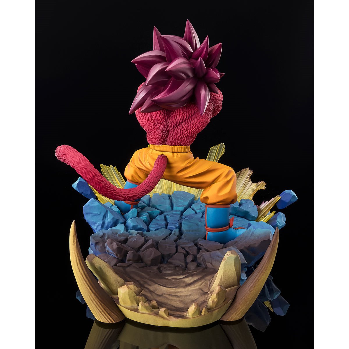 Dragon Ball Daima Super Saiyan 4 Son Goku Extra Battle FiguartsZERO Statue