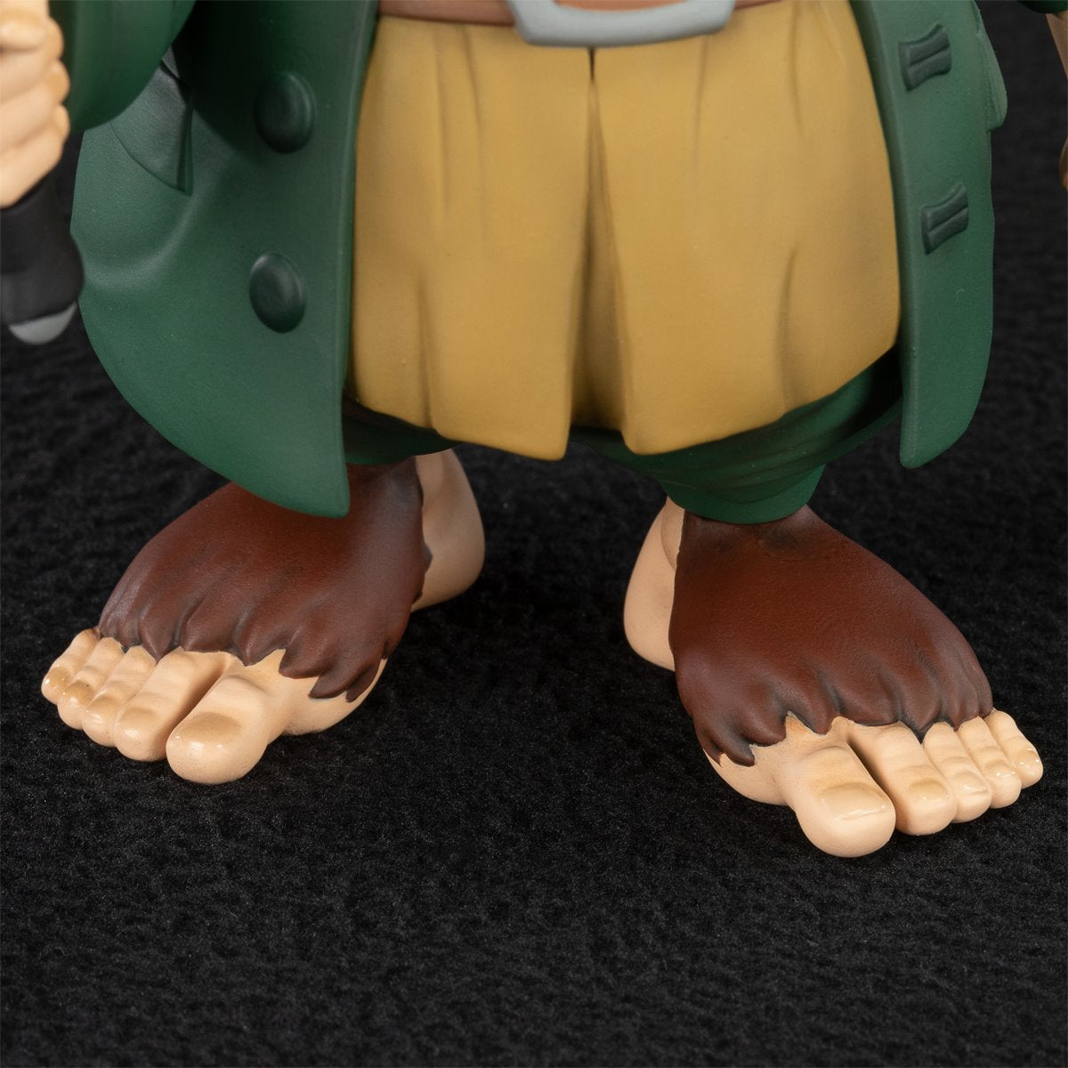The Hobbit Bilbo Baggins Vinyl Figure