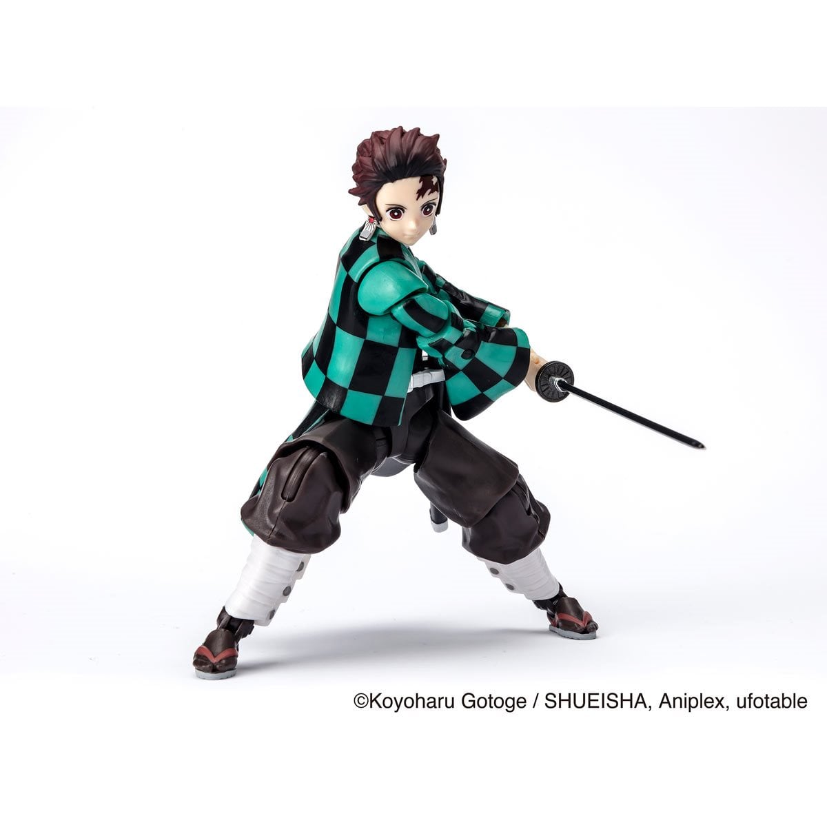 Demon Slayer: Kimetsu no Yaiba Ultimate Legends High Definition Tanjiro Kamado Action Figure