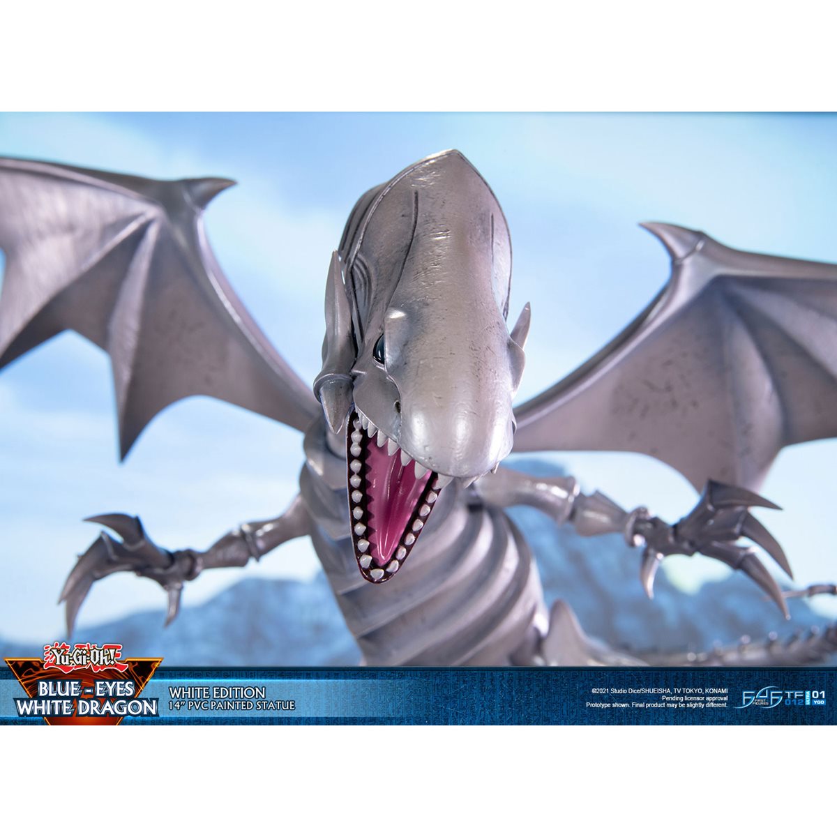 Yu-Gi-Oh! Blue-Eyes White Dragon 14-Inch White Statue