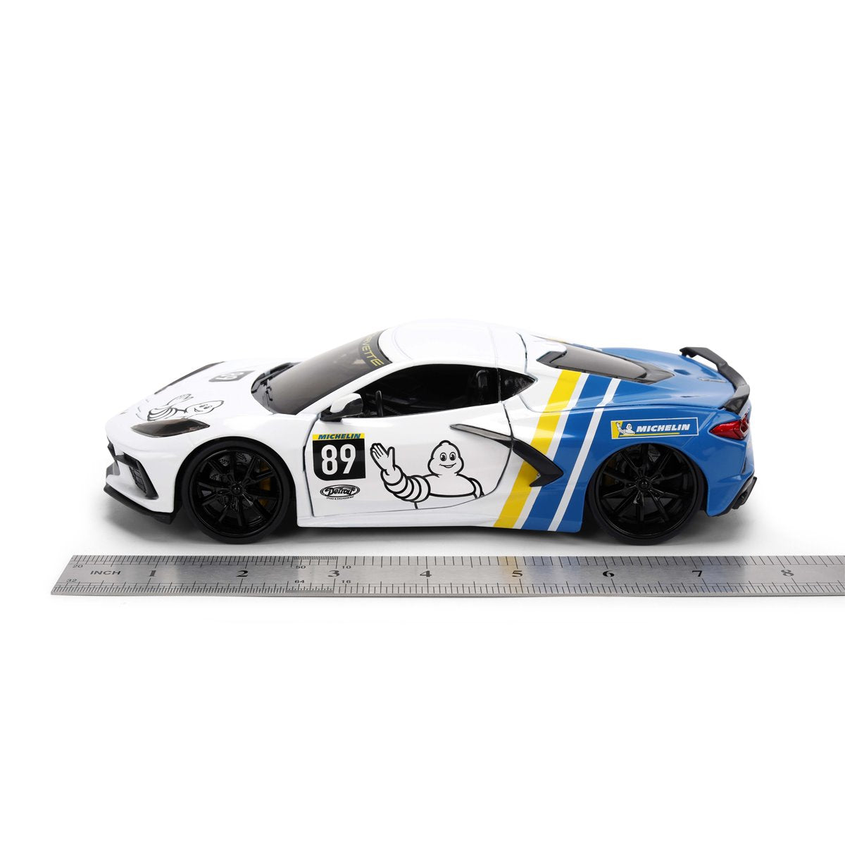 Bigtime Muscle 2020 Chevrolet Corvette Stingray 1:24 Scale Die-Cast Metal Vehicle