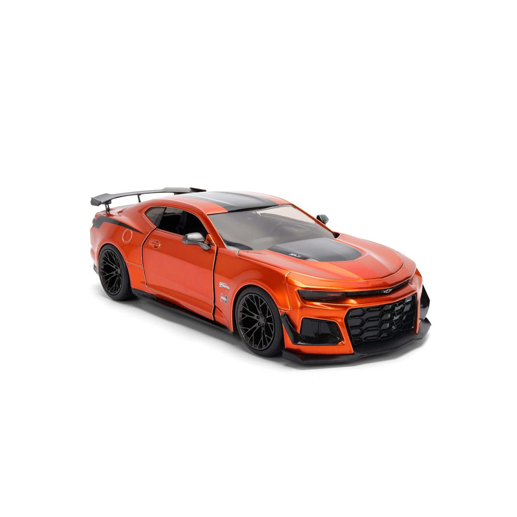 Bigtime Muscle 2024 Chevrolet Camaro ZL1 1LE 1:24 Scale Die-Cast Metal Vehicle