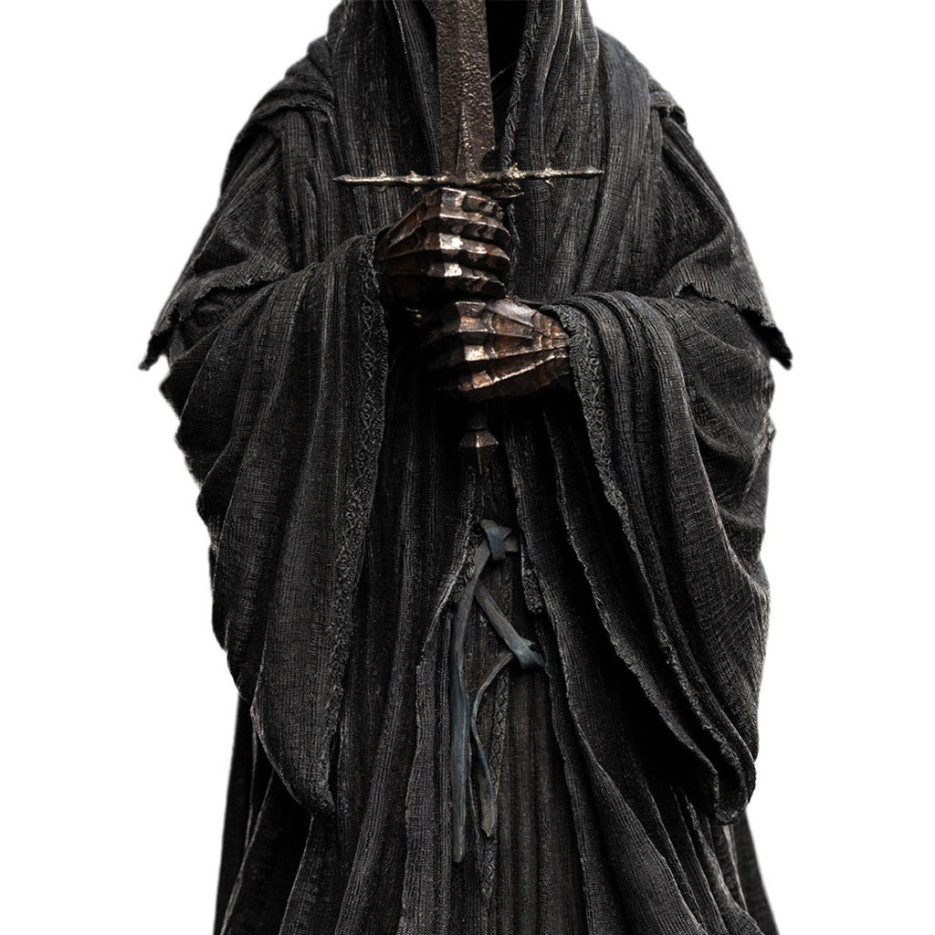 Lord of the Rings Ringwraith of Mordor 1:6 Scale Statue