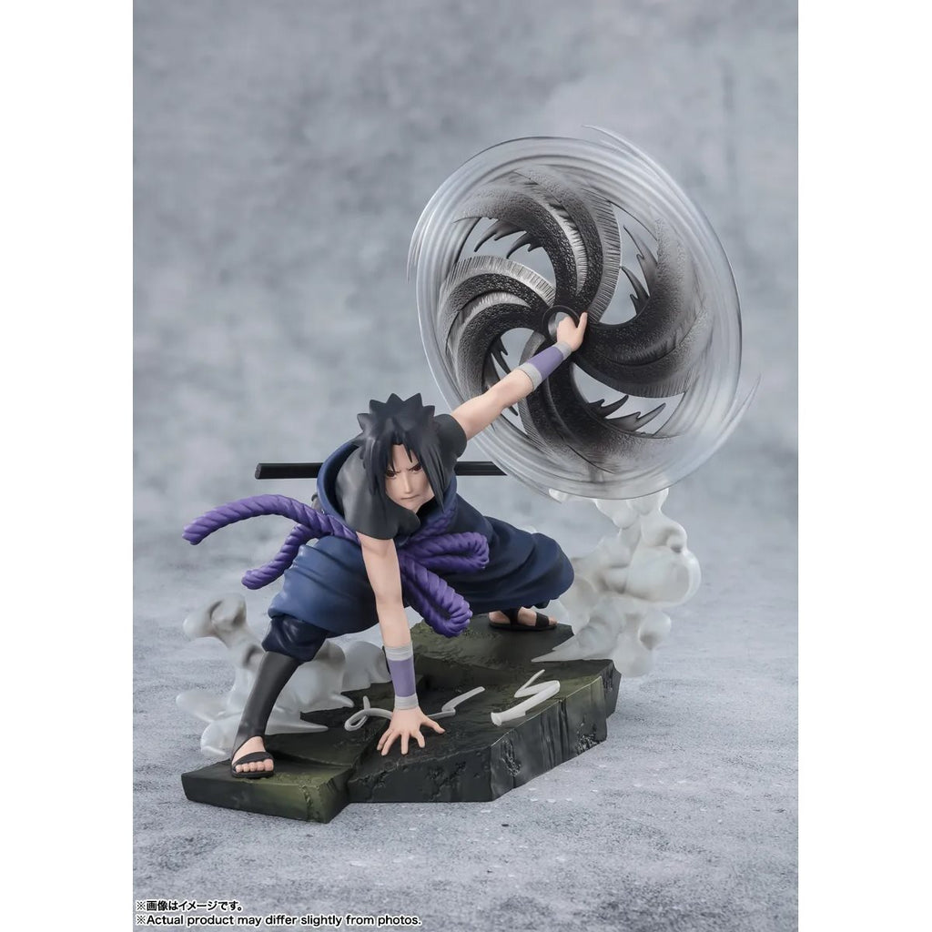 Naruto: Shippuden Sasuke Uchiha The Light and Dark of the Mangekyo Sharingan FiguartsZERO Extra Battle Statue