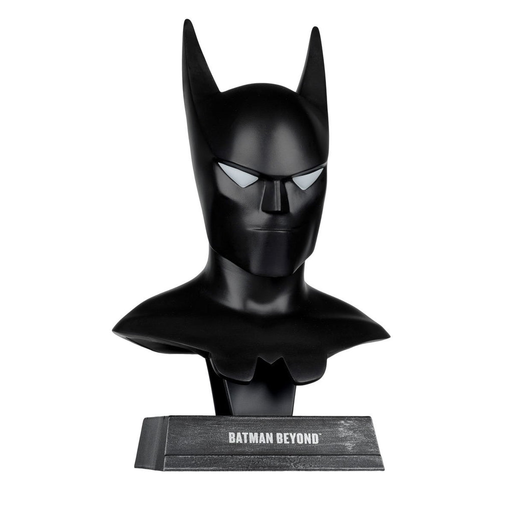 DC Direct Prop Replica Wave 6 Batman Batman Beyond 1:3 Scale Cowl