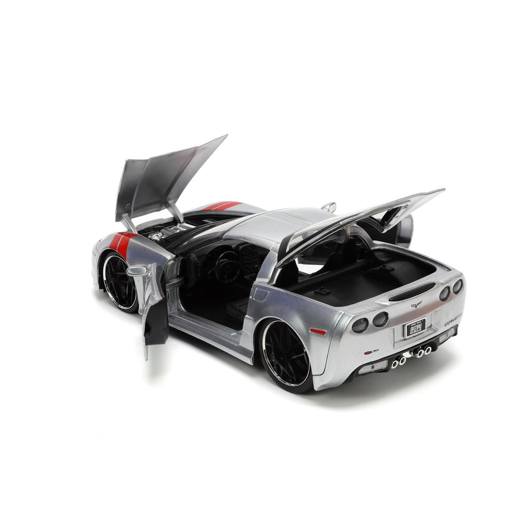Bigtime Muscle 2006 Chevrolet Corvette Z06 Candy Silver 1:24 Scale Die-Cast Metal Vehicle