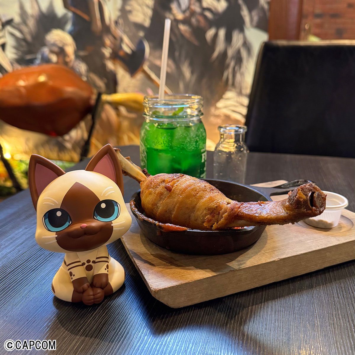 Monster Hunter Airou Look Up Series Statue