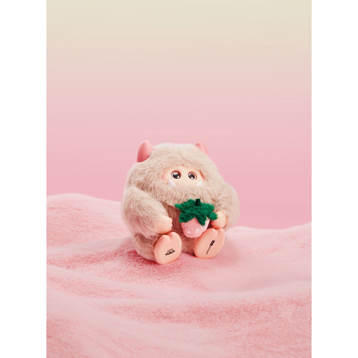 Giggle Monster Marshmallow Dreams Series Blind-Box Random Vinyl Plush