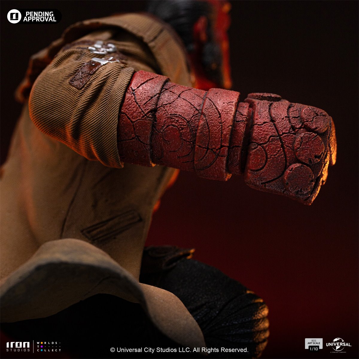Hellboy 2: The Golden Army Hellboy Battle Diorama Series 1:10 Art Scale Limited Edition Statue