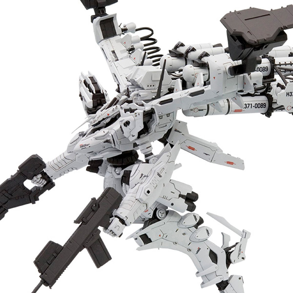 Armored Core Lineark White Glint & V.O.B. Variable Infinity 1:72 Scale Model Kit Set - ReRun