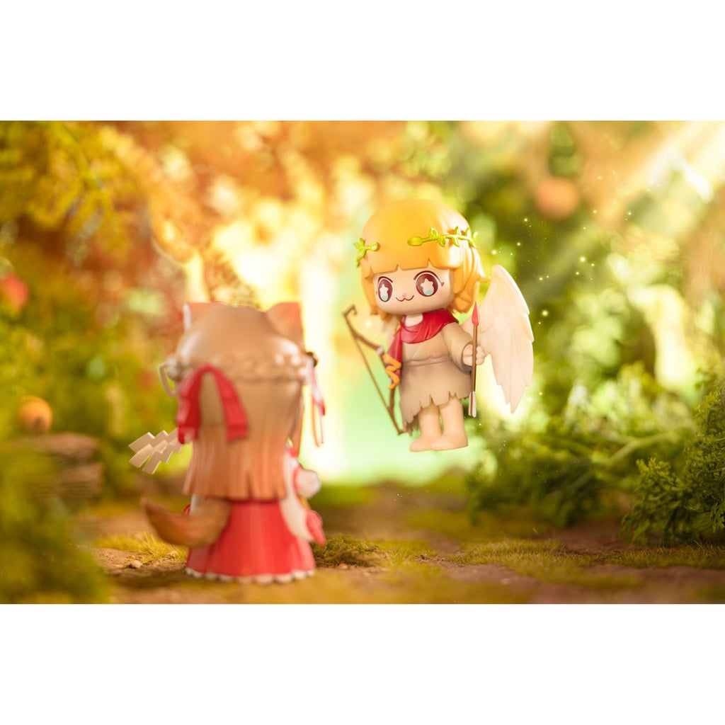 Kimmy & Miki Werewolf Random Vinyl Figure