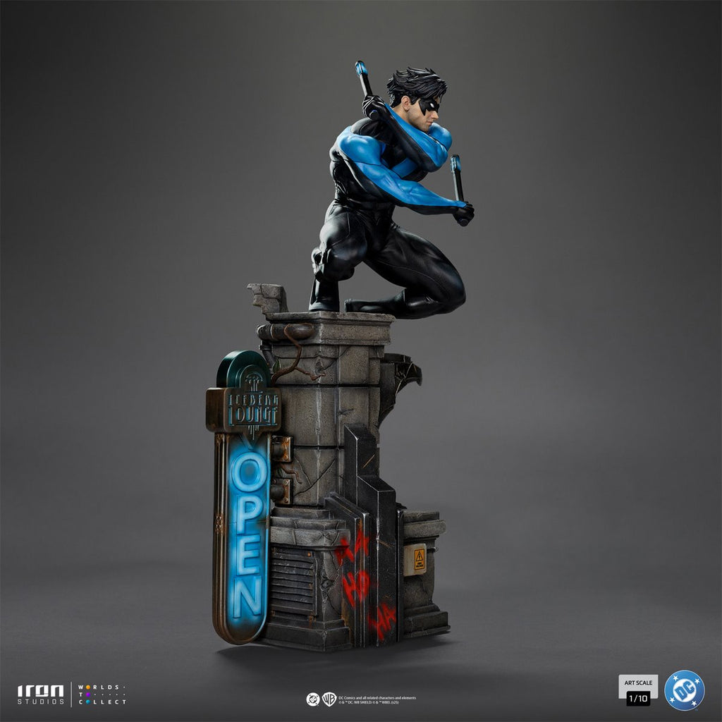 DC Comics Nightwing 1:10 Art Scale Limited Edition Statue