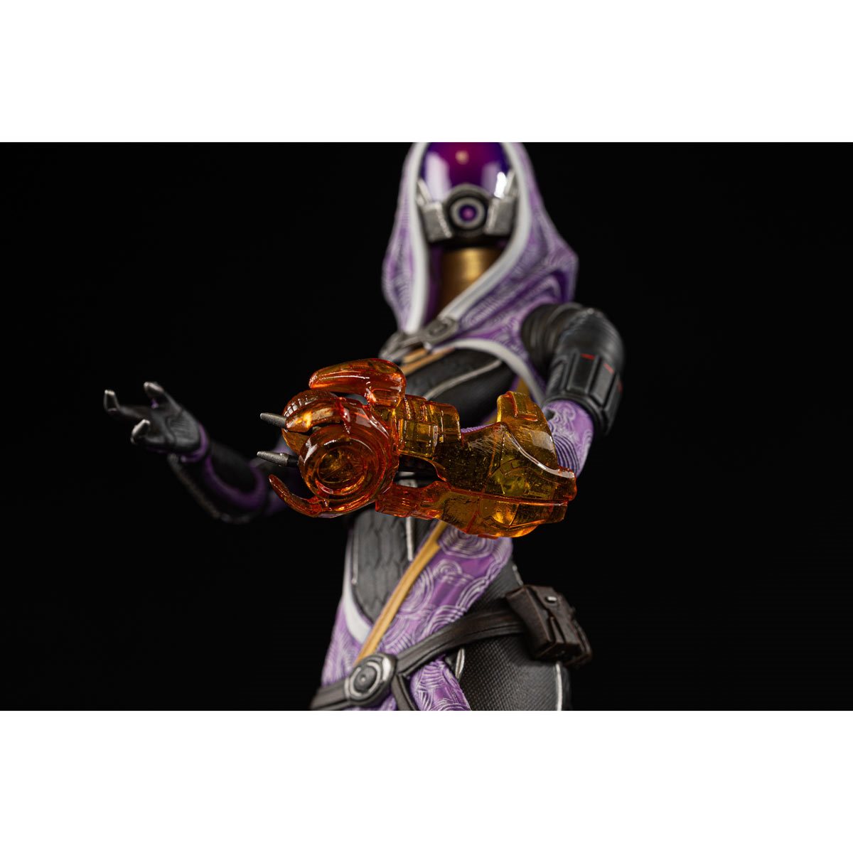 Mass Effect Tali'Zorah 8-Inch Scale Figure