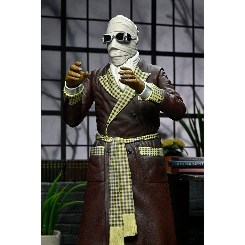 Universal Monsters Ultimate Invisible Man Figure Kemp House Color Version 7-Inch Scale Action Figure