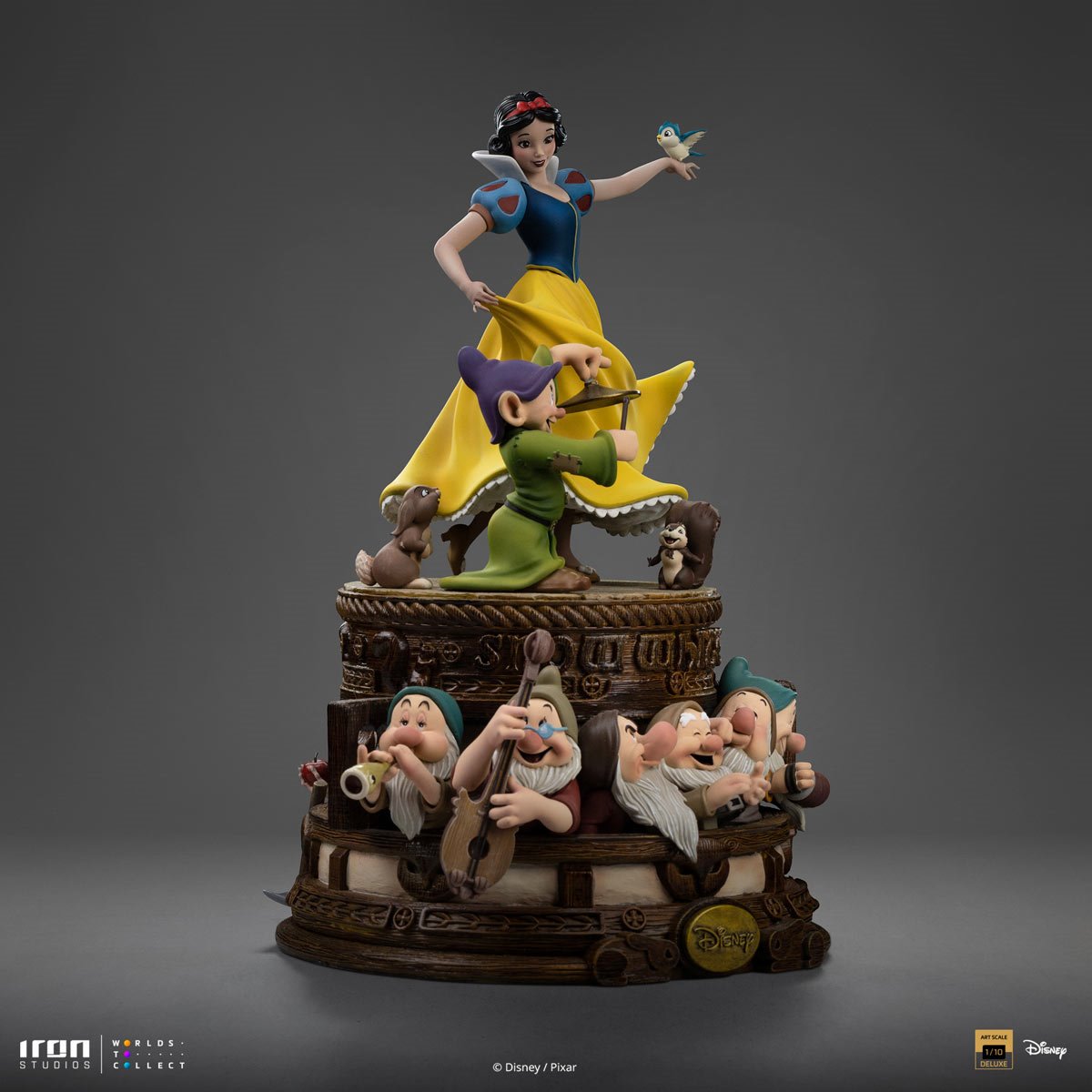Snow White and the Seven Dwarfs Disney Classic Snow White 1:10 Deluxe Art Scale Limited Edition Statue