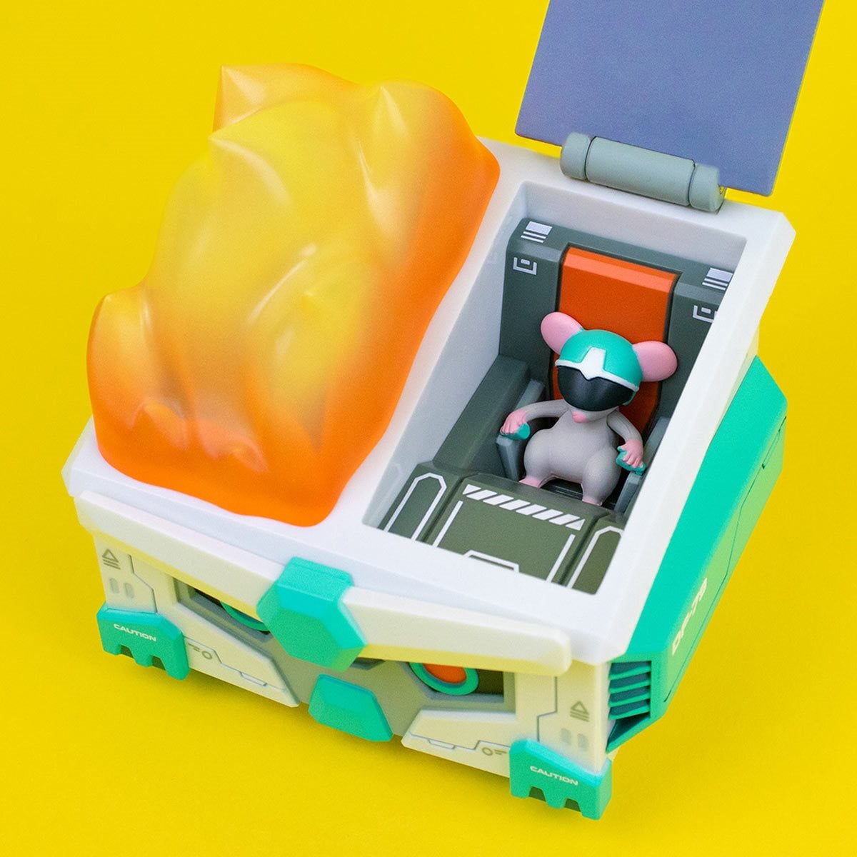 Mecha Dumpster Fire DF-79 Vinyl Figure