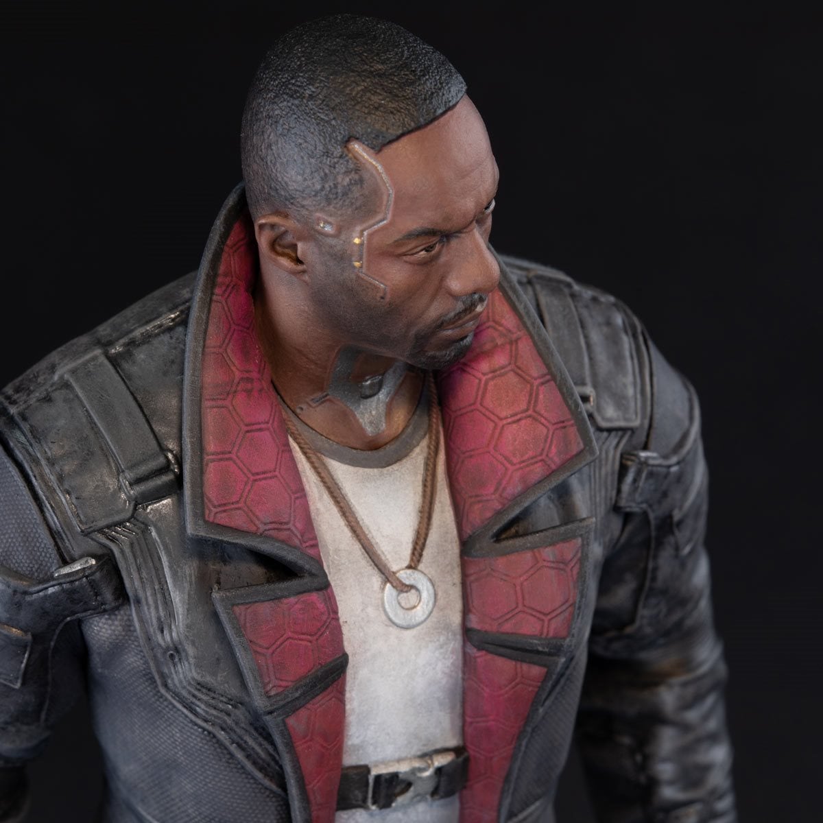 Cyberpunk 2077 Solomon Reed Statue