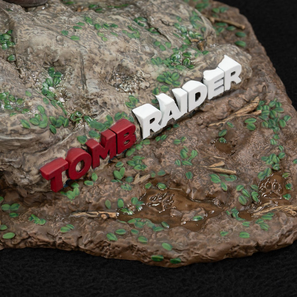 Tomb Raider Lara Croft Survivor Era PVC Statue