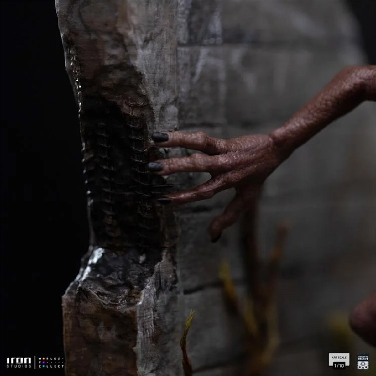 ET Varginha I Want To Believe 1:10 Art Scale Limited Edition Statue