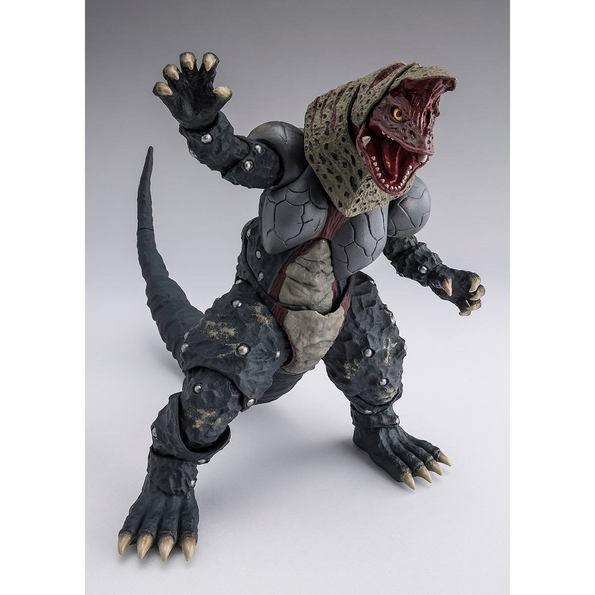 Ultraman Golza 30th Anniversary Edition S.H.Figuarts Action Figure