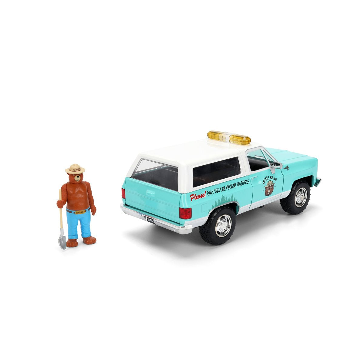 Hollywood Rides Smokey Bear 1980 Chevrolet Blazer 1:24 Scale Die-Cast Metal Vehicle with Smokey Bear Figure