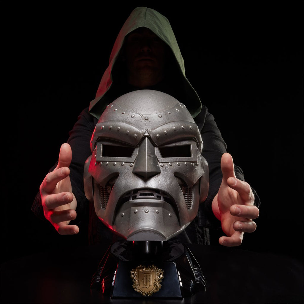Fantastic Four Marvel Legends Doctor Doom Premium Roleplay Helmet Prop Replica