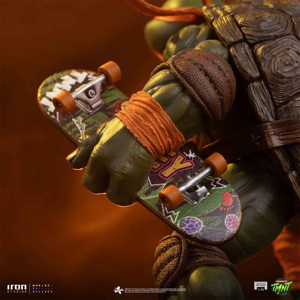 Teenage Mutant Ninja Turtles Michelangelo Unleashed 1:10 Art Scale Limited Edition Statue