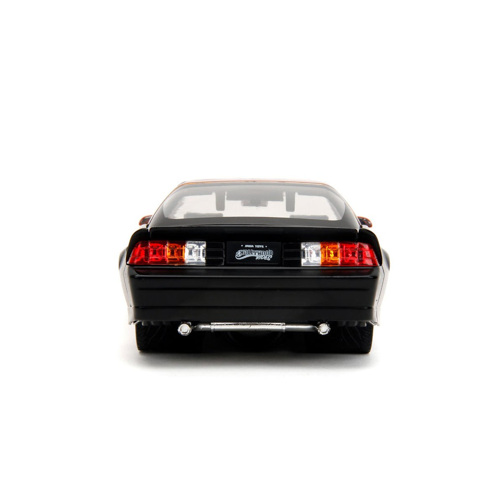 Cheetos 1985 Chevrolet Camaro Z28 1:24 Scale Die-Cast Metal Vehicle with Chester Cheetah Figure