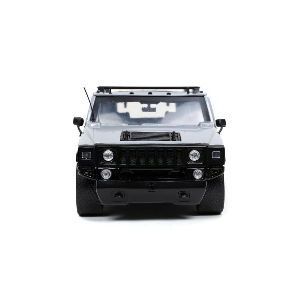 Just Trucks 2003 Hummer H2 1:24 Scale Die-Cast Metal Vehicle with Tire Rack