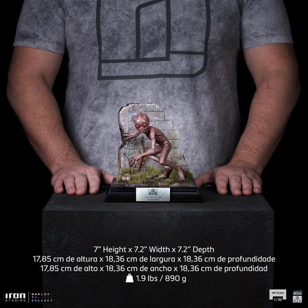ET Varginha I Want To Believe 1:10 Art Scale Limited Edition Statue