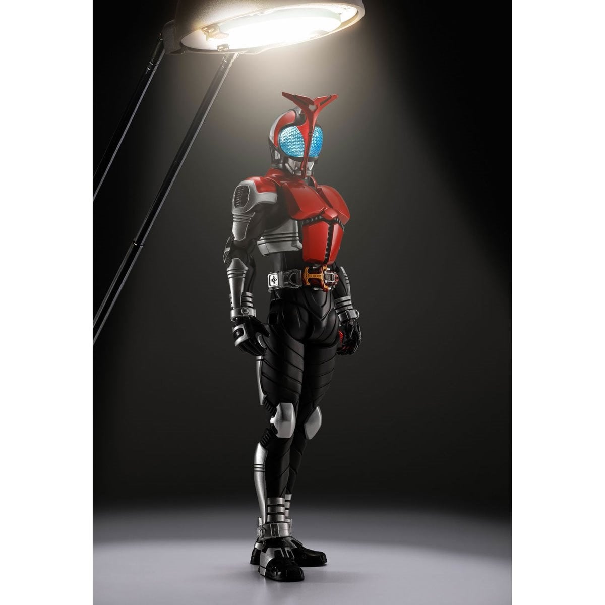 Masked Rider Kabuto Rider Form  20th Anniversary Version Shinkocchou Seihou S.H.Figuarts Action Figure