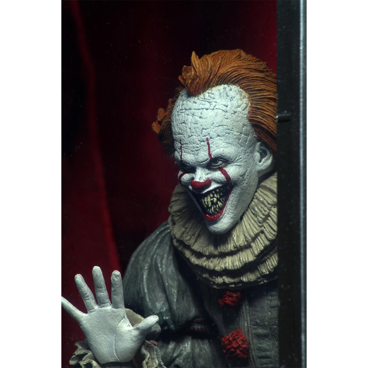 It Chapter 2 Pennywise Ultimate 7-Inch Scale Action Figure