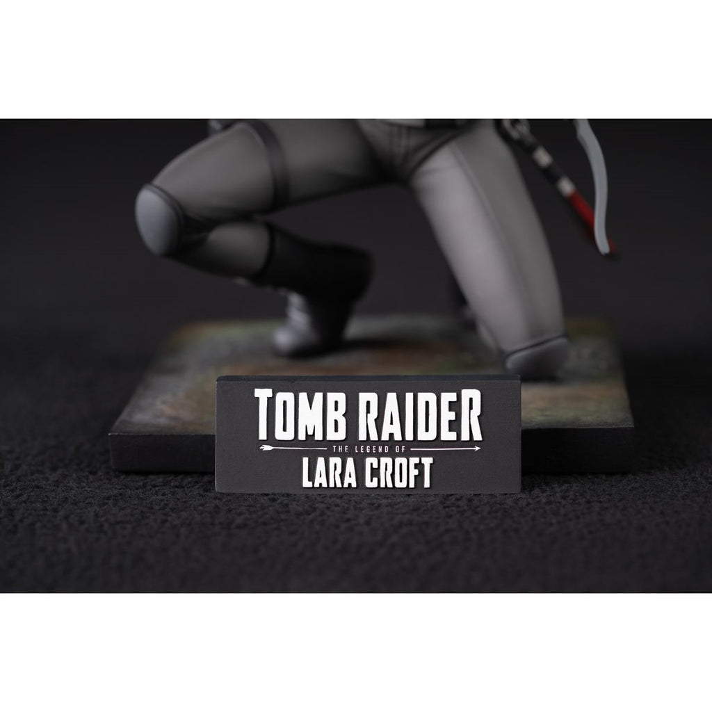 Tomb Raider: The Legend of Lara Croft PVC Statue