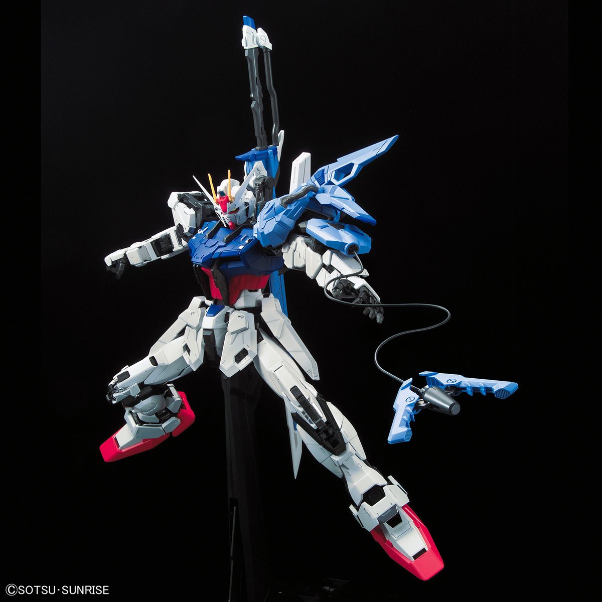 Mobile Suit Gundam Seed Perfect Strike Gundam Perfect Grade 1:60 Scale Model Kit