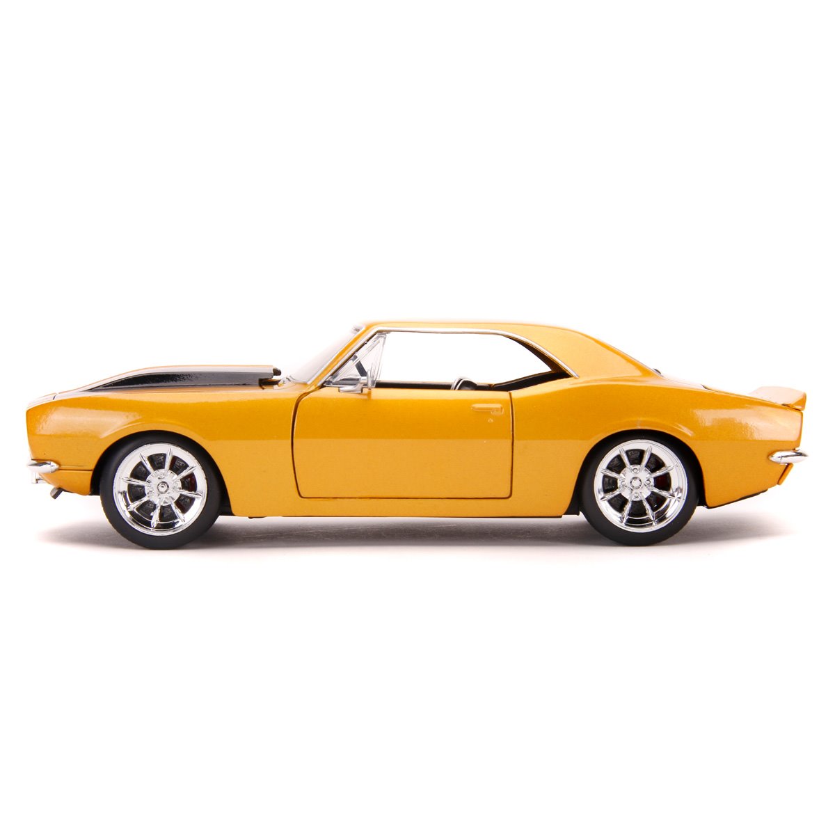 Bigtime Muscle 1967 Chevy Camaro Gold with Black Stripes 1:24 Scale Die-Cast Metal Vehicle