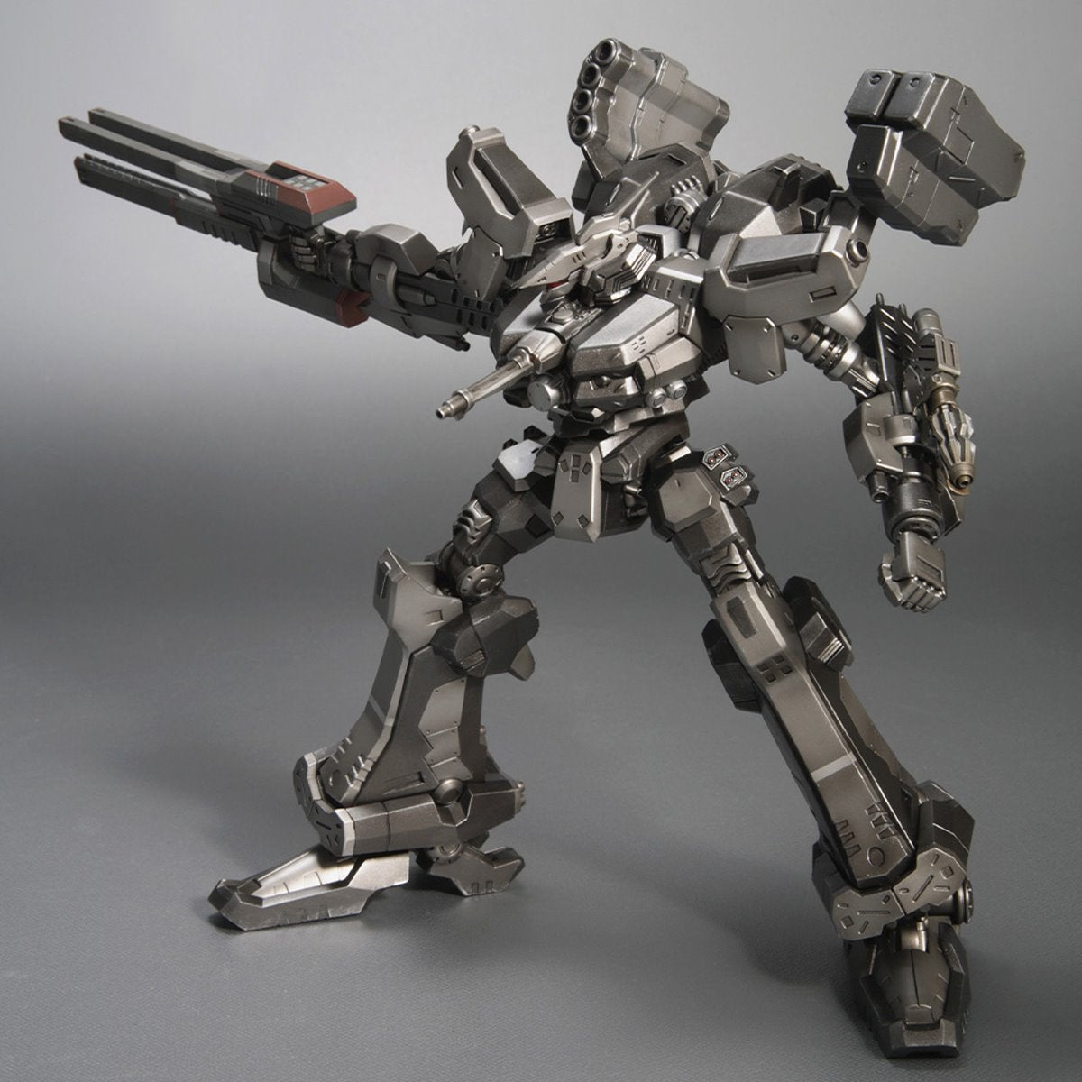 Armored Core: Last Raven Crest CR-C90U3 Variable Infinity 1:72 Scale Model Kit