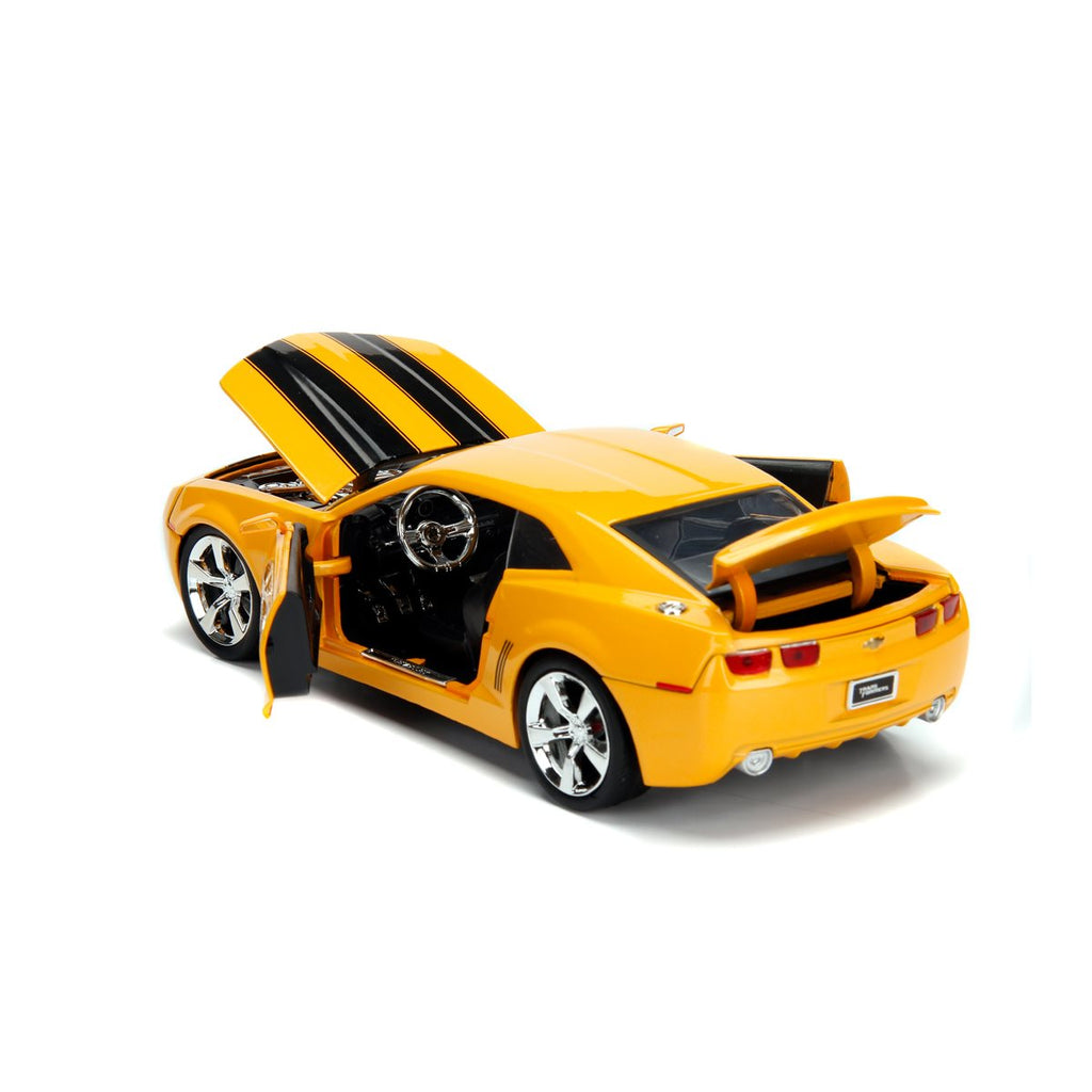 Transformers Hollywood Rides Bumblebee 2006 Chevy Camaro 1:24 Scale Die-Cast Metal Vehicle with Coin