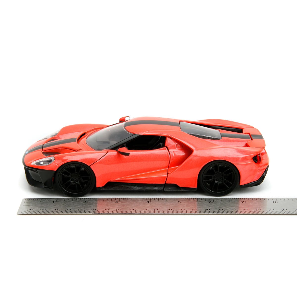 Pink Slips 2017 Ford GT 1:24 Scale Die-Cast Metal Vehicle