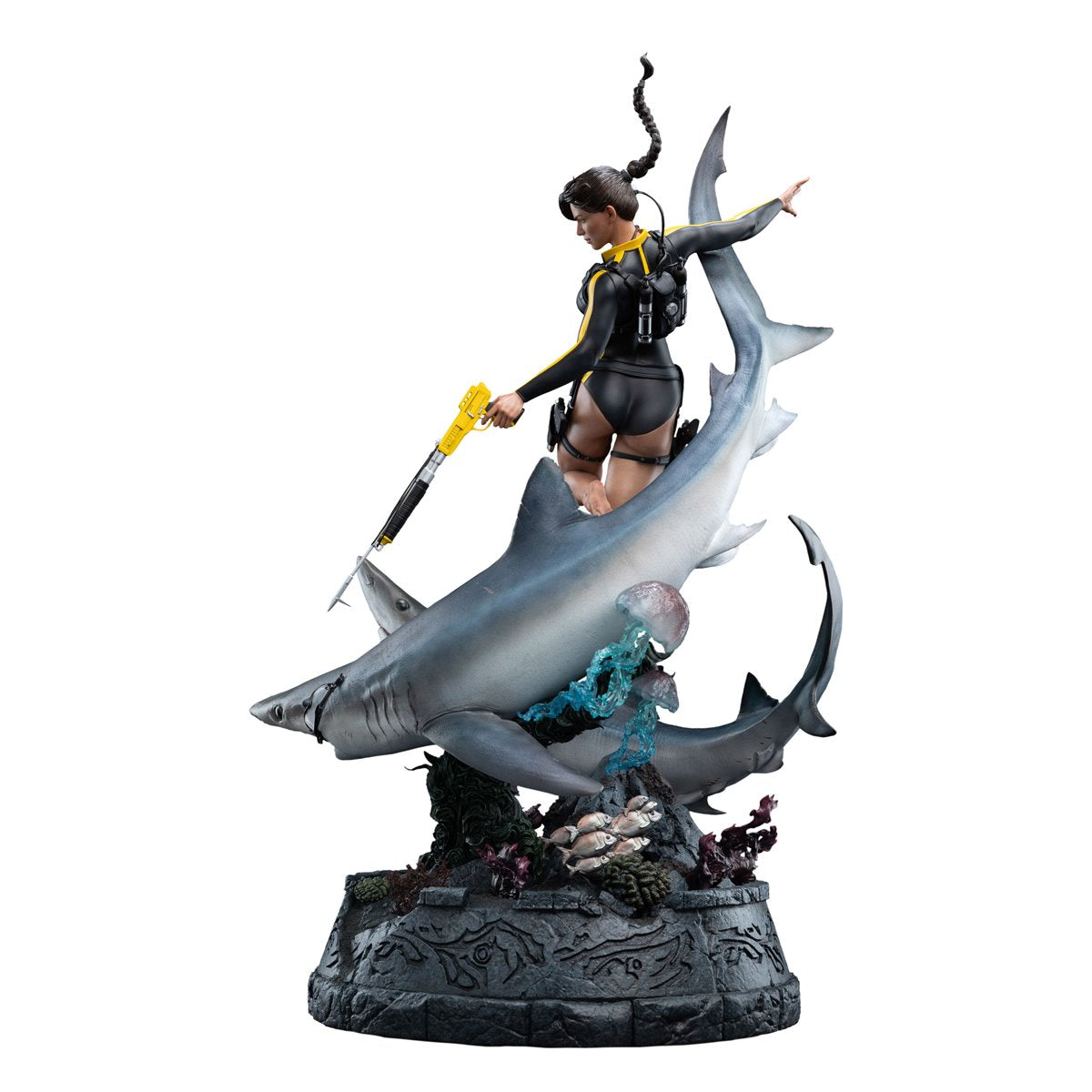 Tomb Raider Lara Croft Quest for Avalon Limited Edition 1:4 Scale Statue
