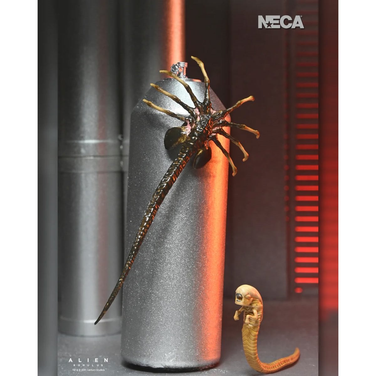 Alien: Romulus Ultimate Xenomorph XX121 7-Inch Scale Action Figure