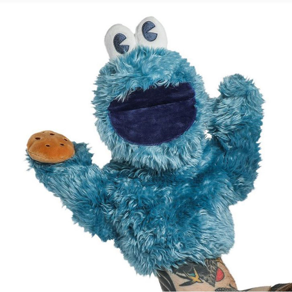 Sesame Street Cookie Monster 16-Inch Plush Puppet