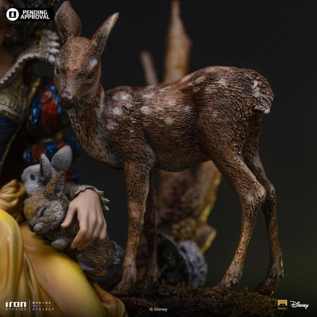 Snow White by Heather Edwards Deluxe 1:10 Art Scale Limited Edition Statue